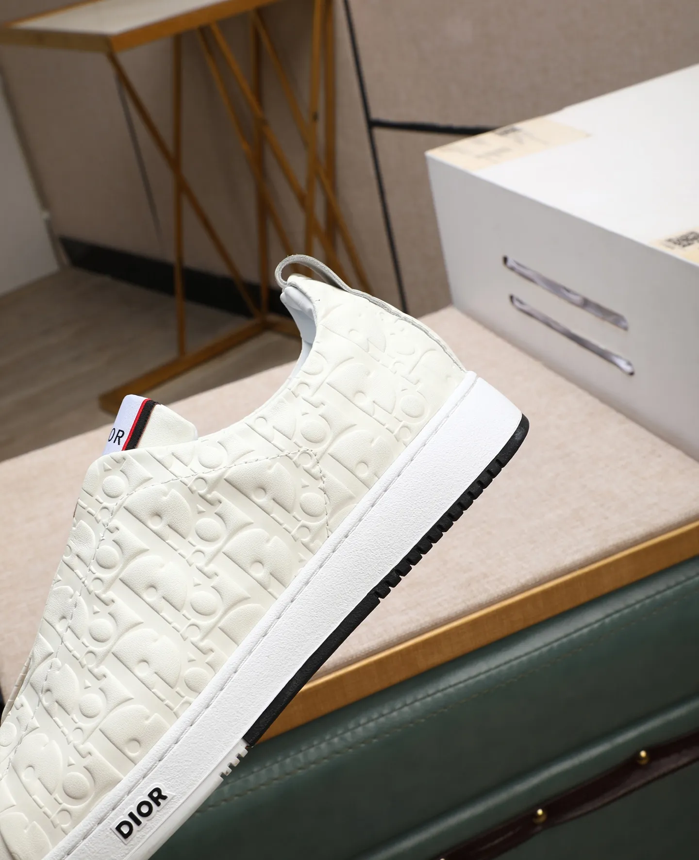 Men's men's shoes💰460 🌹🌹[Dior] 2025 latest model🙈original replica! 👟👟👟You can go to the top-notch workmanship. The upper is made of Italian 🇮🇹imported cowhide. The mesh lining is suitable for travel. The original replica outsole makes it suitable for all kinds of travel, showing low-key luxury. Let quality speak for itself. Color: Size: 38-44